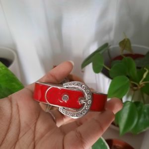 Red metel belt buckle Bracelet